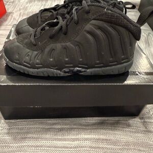 Little Posite One Kids All-Black Foam Runner Sneakers - Stylish Everyday Comfort